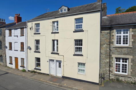 Ford Street, Tavistock PL19 4 bed terraced house for sale
