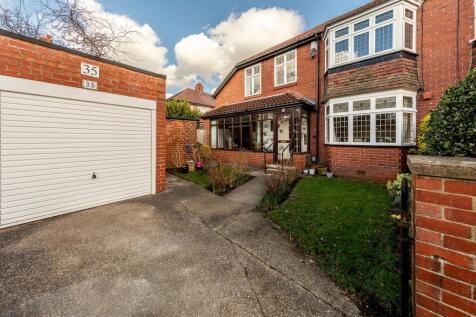 4 bedroom semi-detached house for sale