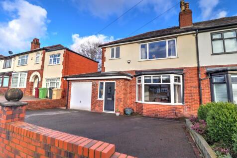 3 bedroom semi-detached house for sale