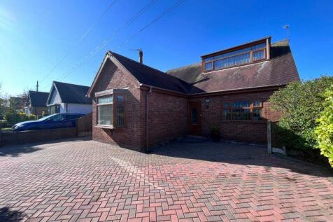 3 bedroom detached bungalow for sale