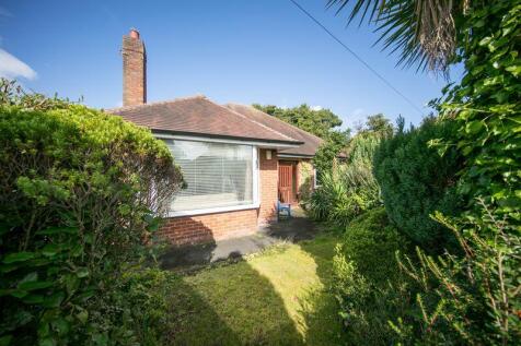 2 bedroom detached house for sale