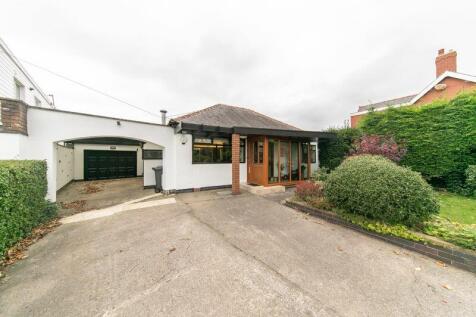 2 bedroom detached bungalow for sale