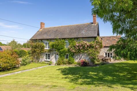 Langport TA10 6 bed detached house for sale