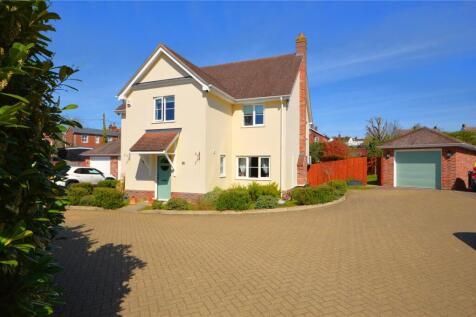 5 bedroom detached house for sale