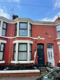 5 bedroom terraced house for sale