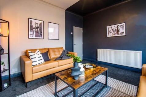 5 bedroom house of multiple occupation for sale