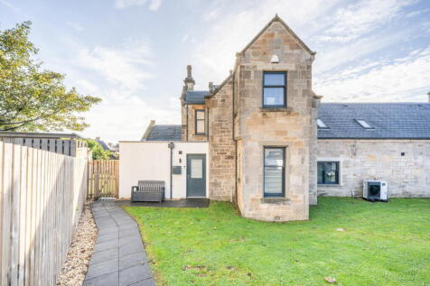 Kirkcaldy  KY2 3 bed end of terrace house for sale