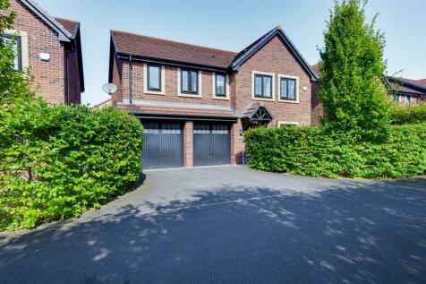 5 bedroom detached house for sale