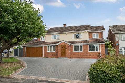 5 bedroom detached house for sale