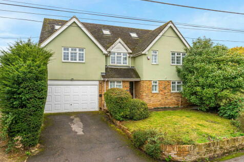 6 bedroom detached house for sale