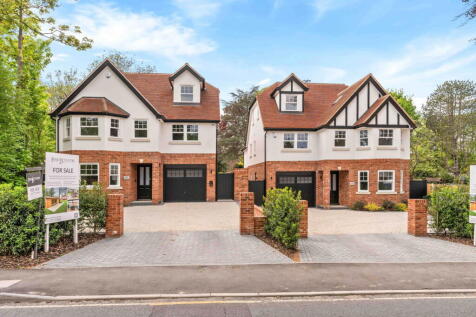Shenfield CM15 5 bed detached house for sale