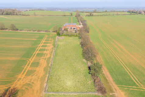 6 bedroom detached house for sale