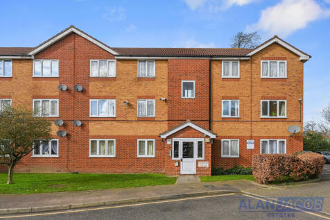 Centurion Lodge, Dagenham RM10 1 bed flat for sale