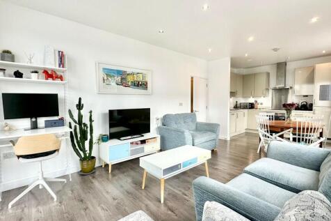 Boyd Building, Hudson Way, London E16 2 bed apartment for sale