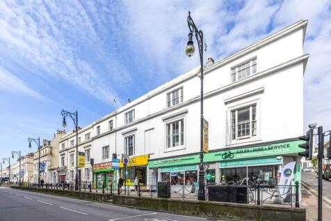Queens Road, Brighton BN1 2 bed apartment for sale