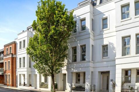 Lansdowne Road, Hove BN3 4 bed terraced house for sale