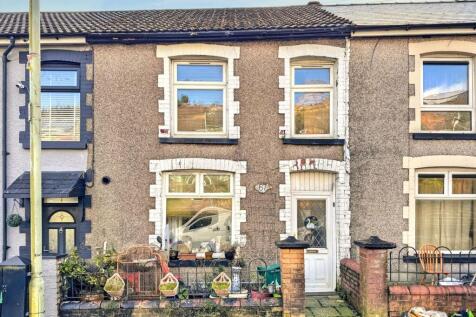 Tonypandy CF40 3 bed terraced house for sale