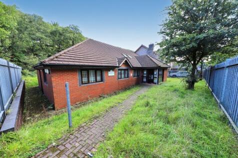 Deri, Bargoed CF81 5 bed bungalow for sale
