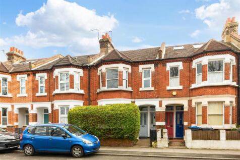 Quicks Road, Wimbledon SW19 2 bed maisonette for sale