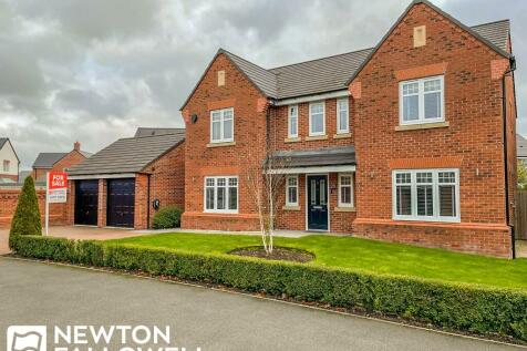 5 bedroom detached house for sale