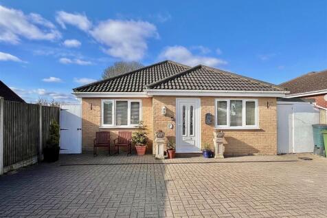 Beechwood Road, Hemsby 3 bed detached bungalow for sale