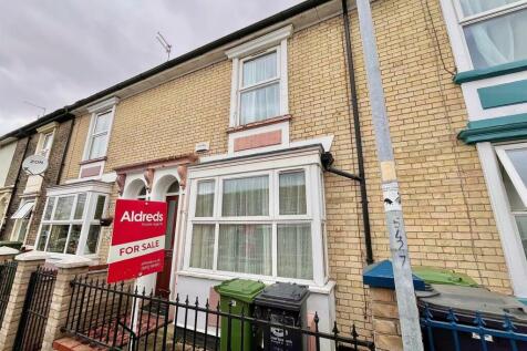 Havelock Road, Great Yarmouth 2 bed terraced house for sale