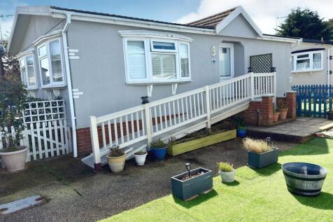 2 bedroom park home for sale