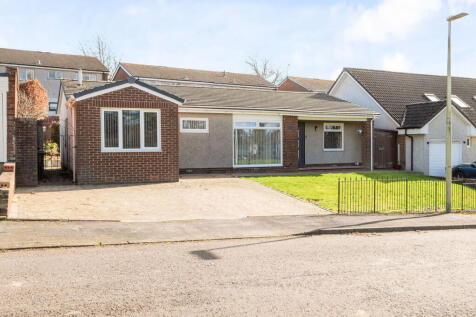 4 bedroom detached bungalow for sale