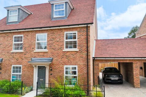 4 bedroom semi-detached house for sale