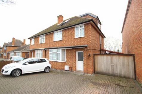 5 bedroom semi-detached house for sale