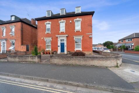 Comer Gardens, Worcester, 1 bed apartment for sale