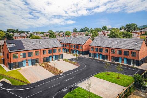 4 bedroom town house for sale