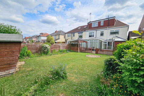 6 bedroom semi-detached house for sale