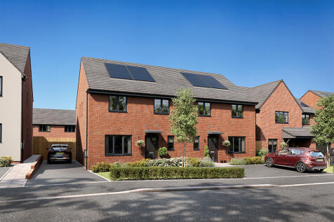 4 bedroom semi-detached house for sale