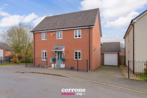 Hollington Road, Birmingham B48 3 bed detached house for sale