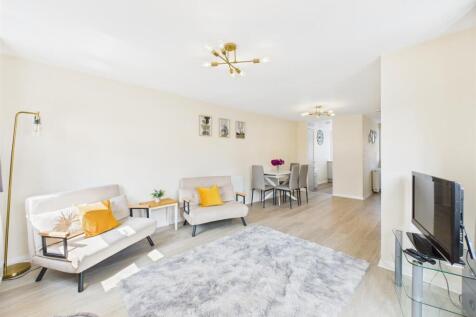 Ogilvie Square, Calne SN11 2 bed detached bungalow for sale