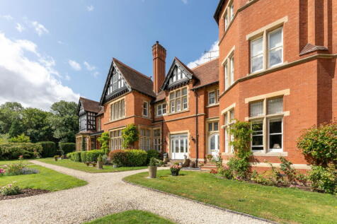 3 bedroom character property for sale