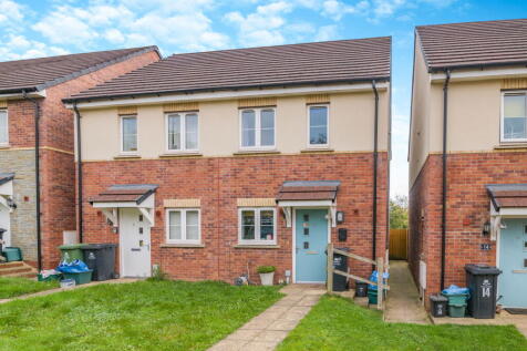 Overstreet Green, Lydney GL15 2 bed semi