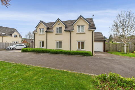 Copper Beech Close, Coleford GL16 4 bed detached house for sale