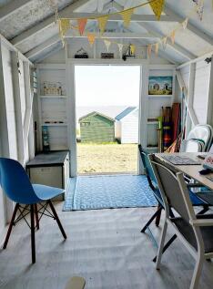 Detached house for sale