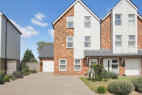 Pippin Close, New Romney TN28 4 bed semi