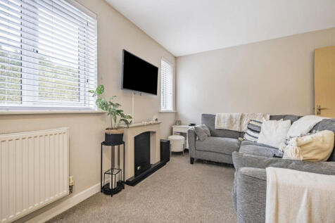 Spiro Close, Pulborough, RH20 1 bed apartment for sale