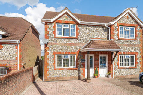 Gardner Cottages, Ashington, RH20 3 bed semi