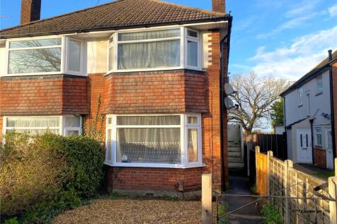 Hood Close, Wallisdown, Bournemouth... 1 bed apartment for sale