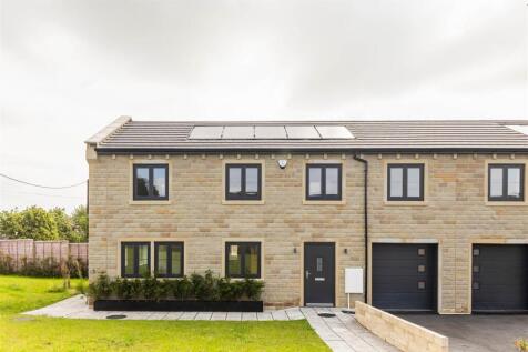 4 bedroom semi-detached house for sale