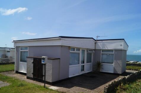 3 bedroom chalet for sale