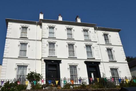 12 bedroom detached house for sale