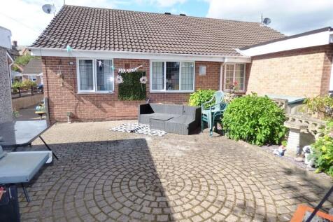 2 bedroom semi-detached bungalow for sale