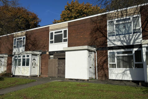 1 bedroom maisonette for sale