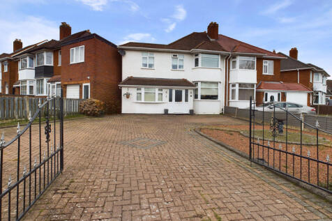 4 bedroom semi-detached house for sale